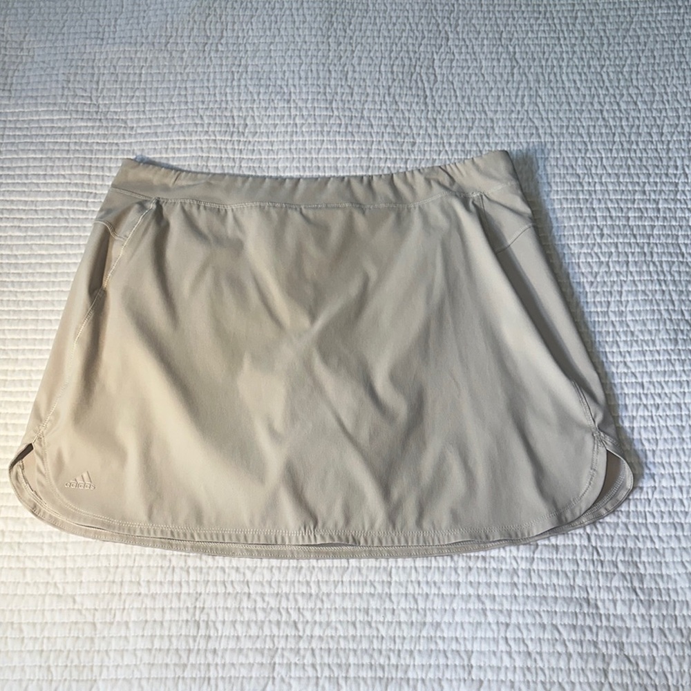 Beige Adidas size 12 Athletic Skort